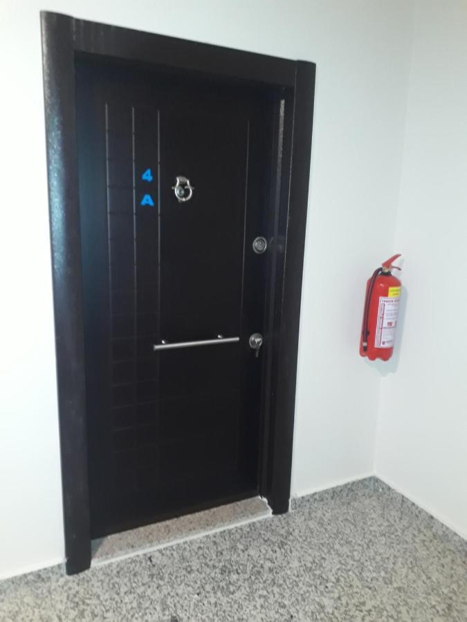 טראבזון Erdem Apart Otel מראה חיצוני תמונה