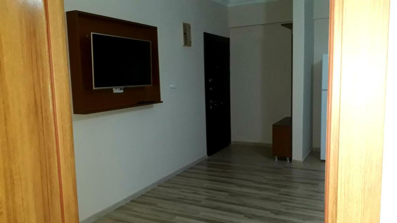 טראבזון Erdem Apart Otel מראה חיצוני תמונה