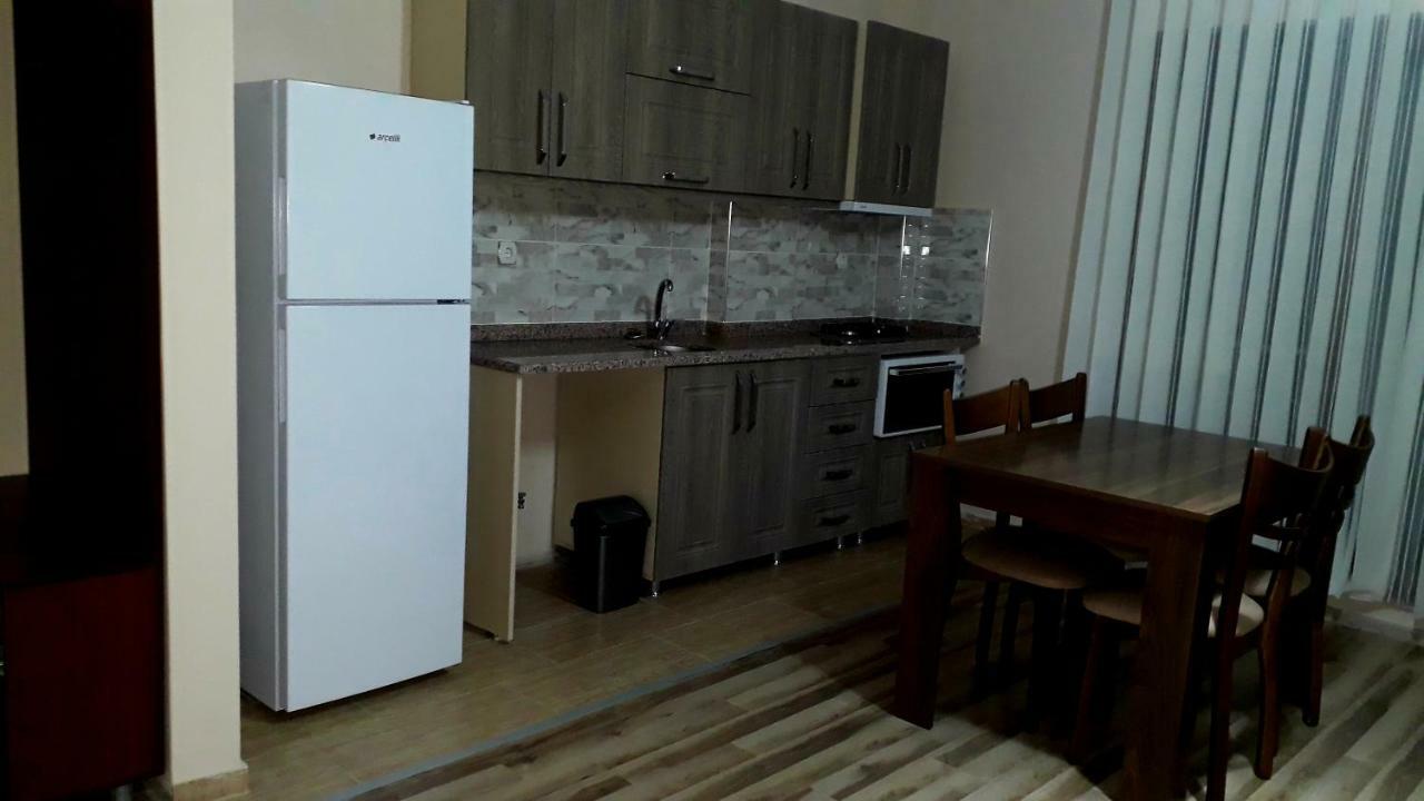 טראבזון Erdem Apart Otel מראה חיצוני תמונה