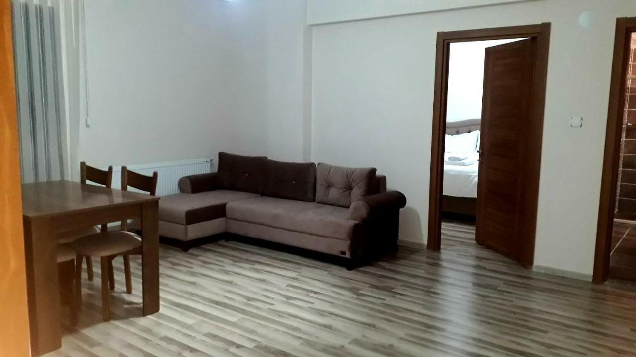 טראבזון Erdem Apart Otel מראה חיצוני תמונה