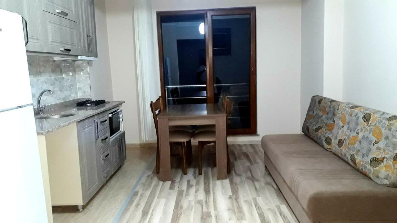 טראבזון Erdem Apart Otel מראה חיצוני תמונה