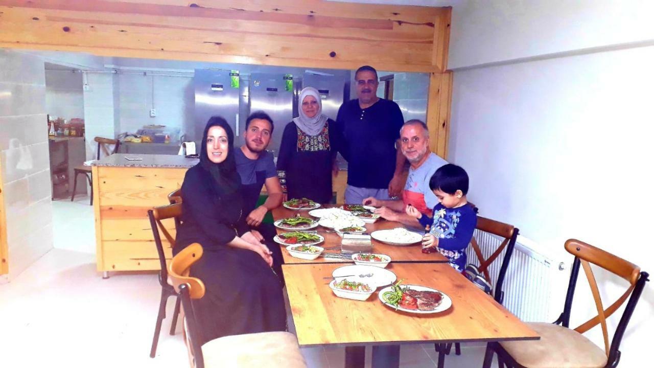 טראבזון Erdem Apart Otel מראה חיצוני תמונה